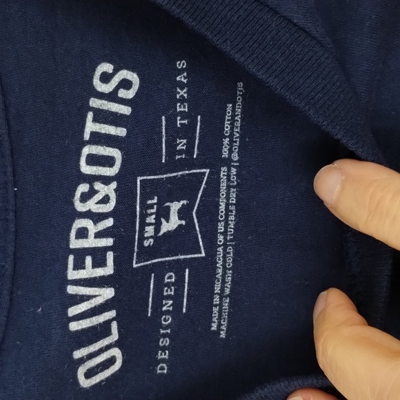 Oliver&Otis womens small navy blue tribal tee All good things are wild and free - Picture 6 of 9